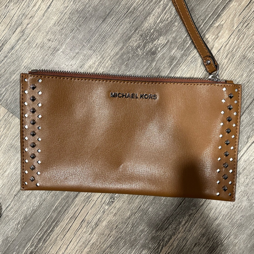 Michael Kors Clutch